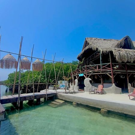 El Arca Hotel Tintipan Island Exterior photo
