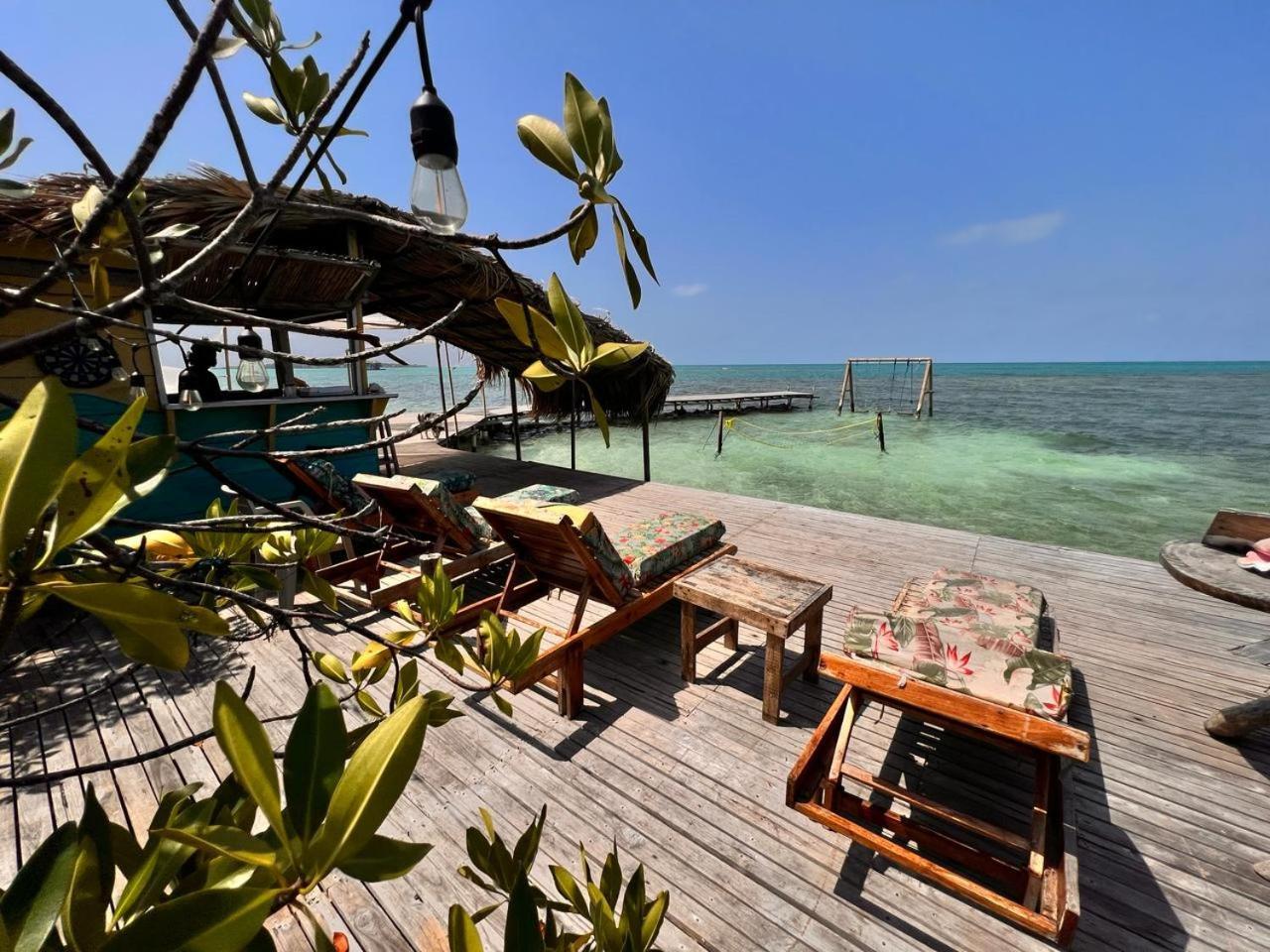El Arca Hotel Tintipan Island Exterior photo