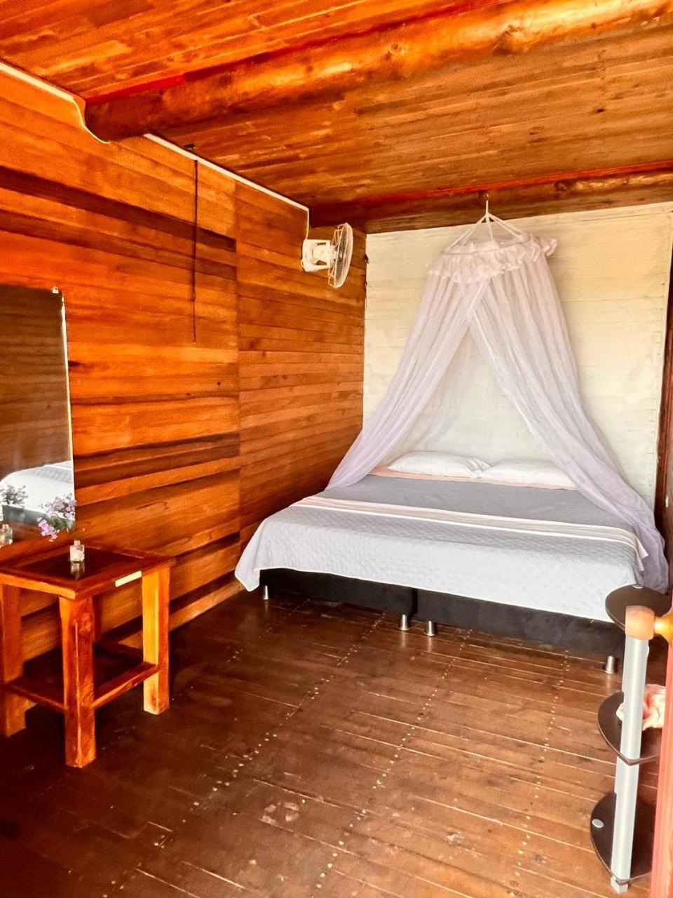 El Arca Hotel Tintipan Island Exterior photo