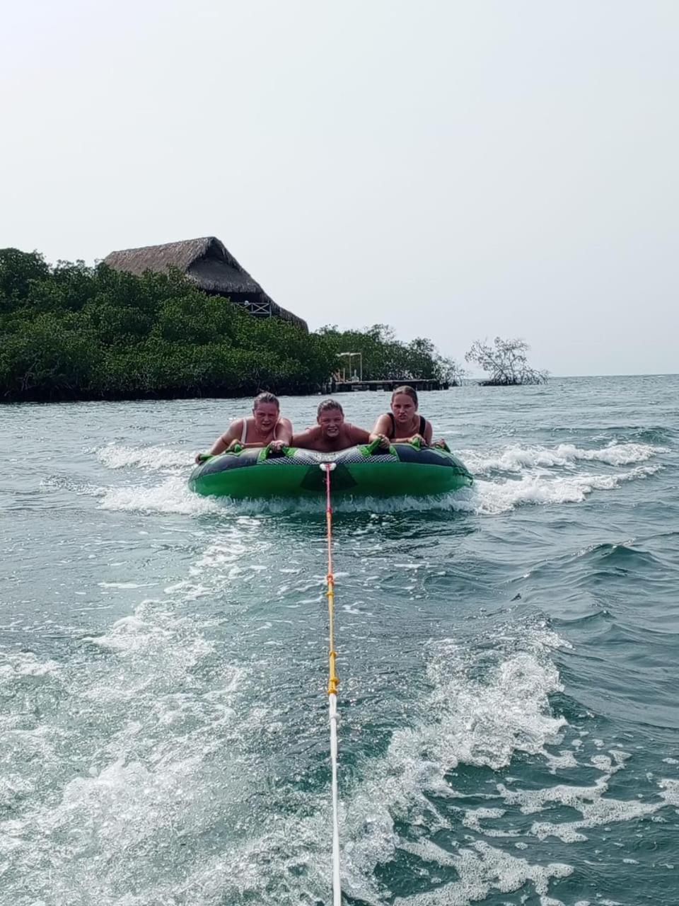 El Arca Hotel Tintipan Island Exterior photo